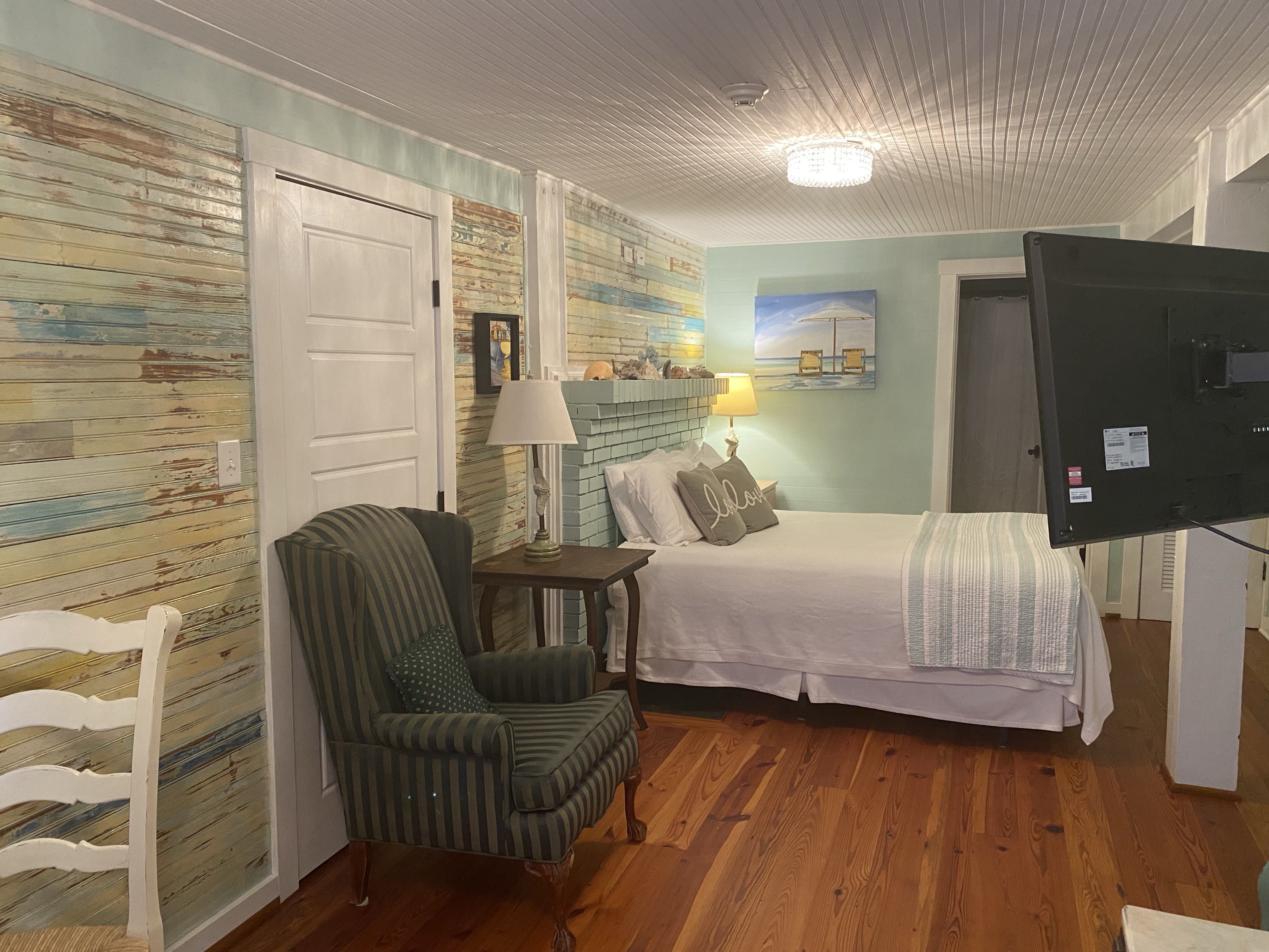 The Cove Room at Beachview Inn and Spa on Tybee Island